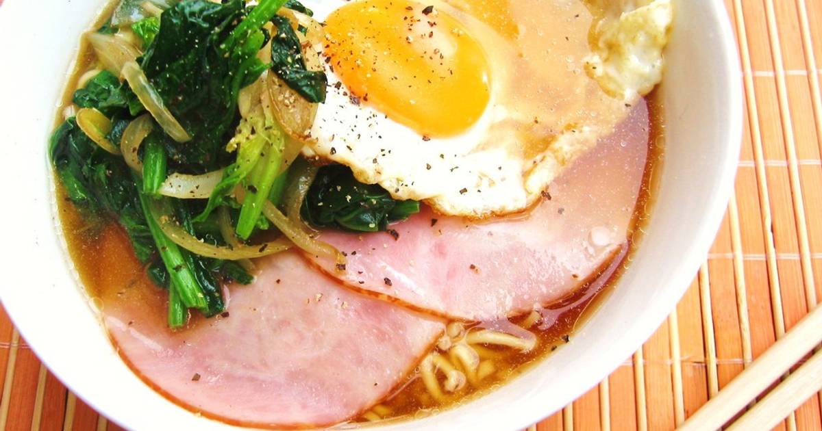 ストリングティング ベーコン エッグ 目玉焼き ピンク
