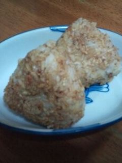 胡麻おかかの焼きおにぎり△*。・-レシピのメイン写真