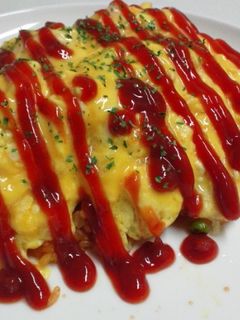 粉チーズが決め手☆ふわとろオムライス-レシピのメイン写真