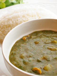 【市販のルーで】ほうれん草ココナツカレー-レシピのメイン写真
