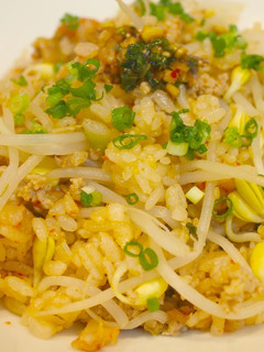 土鍋で♡豚キムチともやしの♡炊き込みご飯-レシピのメイン写真