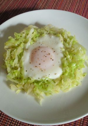 朝の定番!巣ごもりエッグ-レシピのメイン写真