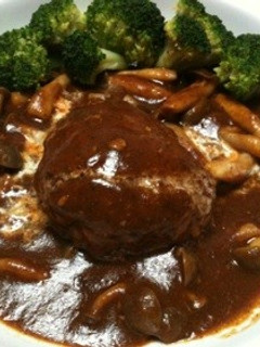 煮込みハンバーグ♪缶詰を使って簡単本格☆-レシピのメイン写真