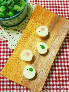 キャラ弁にキャンディチーズで簡単雪うさぎ-レシピのメイン写真