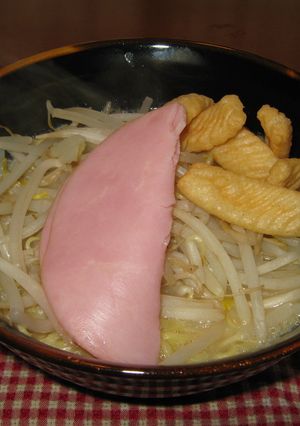 たぬきうどんならぬ○○ラーメン-レシピのメイン写真