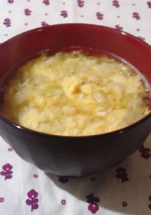たまご白菜のみそ汁-レシピのメイン写真