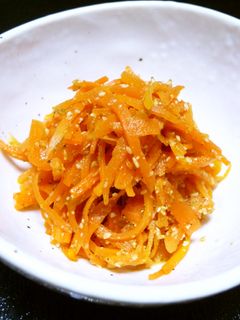 *ルクエdeにんじんのごま和え*-レシピのメイン写真