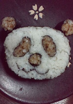 パンダ飾り巻き寿司♪-レシピのメイン写真