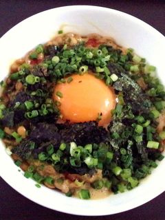 簡単美味しい☆ねぎたまノリノリ納豆ごはん-レシピのメイン写真