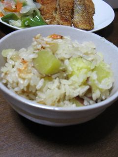 桜えびとサツマイモの炊き込みご飯-レシピのメイン写真