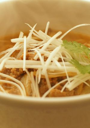 牛蒡とひき肉の胡麻風味・味噌ラーメン-レシピのメイン写真