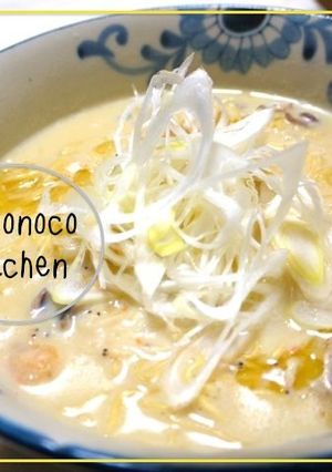 簡単アレンジ♪ミルク海鮮豚骨ラーメン♪-レシピのメイン写真