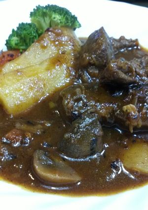 じっくりコトコト♪大人味ビーフシチュー-レシピのメイン写真
