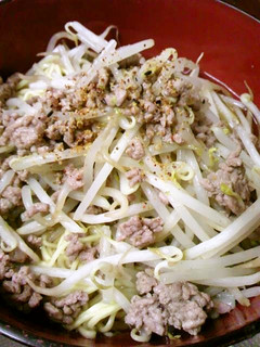 もやしとひき肉ラーメン-レシピのメイン写真