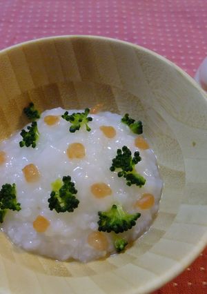 離乳食中期＊クリスマスなお粥-レシピのメイン写真