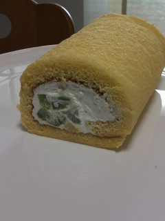 しっとりフワフワ♪ロールケーキ-レシピのメイン写真