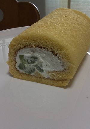 しっとりフワフワ♪ロールケーキ-レシピのメイン写真