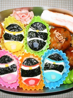 メガレンジャーぷちおにぎり-レシピのメイン写真