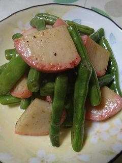 かまぼこといんげんの炒め物-レシピのメイン写真