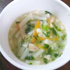 รูปของ 【離乳食中期】ツナと野菜の煮込みうどん