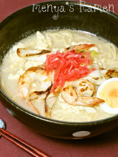 焦がし海老の豚骨ラーメン♪そぼろ豆腐のせ-レシピのメイン写真
