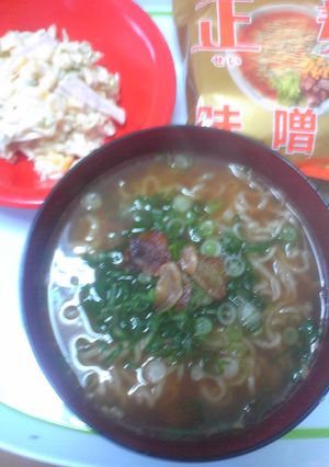 カリカリにんにく入りラーメン-レシピのメイン写真