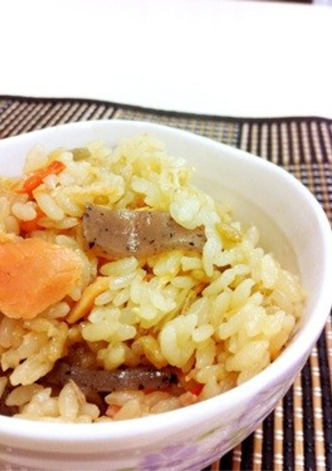 簡単☆鮭の炊き込みご飯-レシピのメイン写真