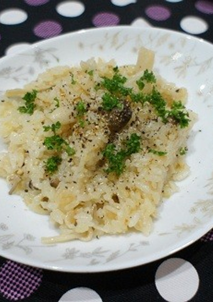 炊飯器で簡単☆きのこたっぷりピラフ-レシピのメイン写真