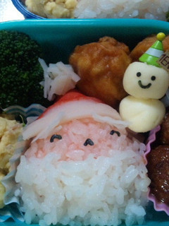 サンタおにぎりでクリスマス弁当-レシピのメイン写真