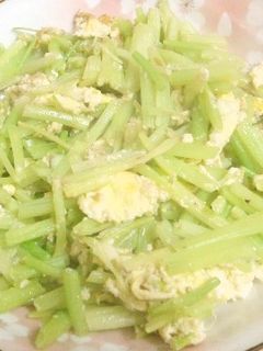 台湾料理~台湾セロリと卵の炒め-レシピのメイン写真