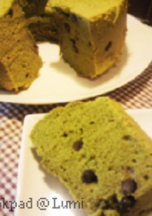 抹茶と大納言のシフォンケーキ.。.:*゜-レシピのメイン写真