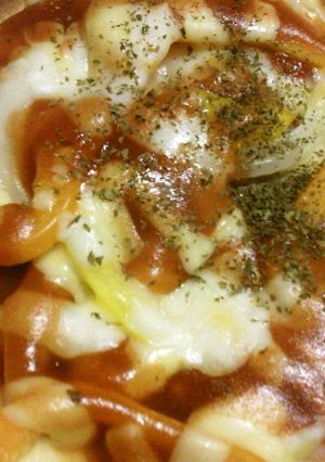 おやつやおつまみに♪春巻きの皮でピザ-レシピのメイン写真