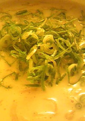 醤油ラーメンに豆乳プラスで豚骨ラーメン風-レシピのメイン写真