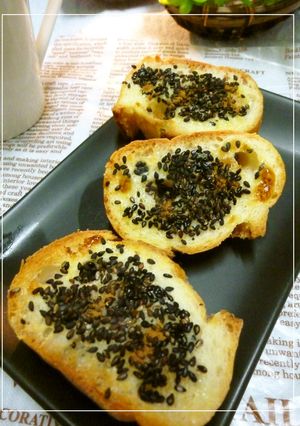 胡麻＋生姜＋ちょい塩の甘いトースト-レシピのメイン写真