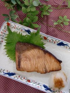 おせちにも♪ぶりの漬け焼き-レシピのメイン写真
