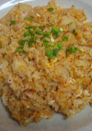 酸っぱくなったキムチでまろやかチャーハン-レシピのメイン写真