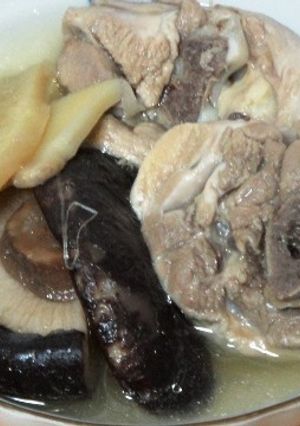 台湾冬至料理～鶏肉と椎茸の生姜水炊き-レシピのメイン写真