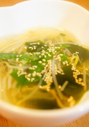 栄養満点☆ニラともやしの中華スープ-レシピのメイン写真