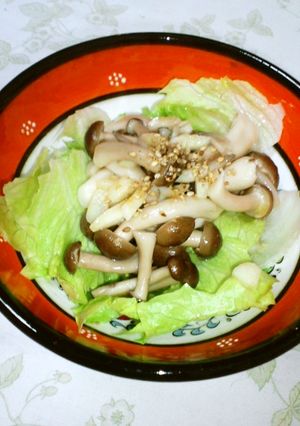 ぶなしめじのゴマ油炒め-レシピのメイン写真
