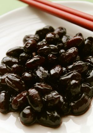 アイディアおせち！～赤ワイン風味黒豆～-レシピのメイン写真