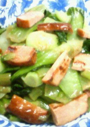 ★チンゲン菜と焼き豚のバター胡椒炒め☆-レシピのメイン写真