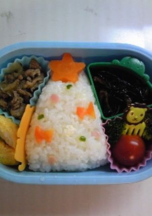 キャラ弁☆おにぎり４７・クリスマスツリー-レシピのメイン写真