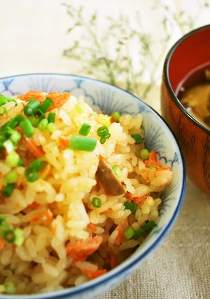 甘塩鮭の炊き込みごはん-レシピのメイン写真
