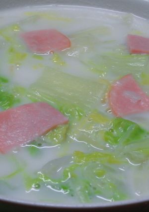 私流*白菜と牛乳のスープ-レシピのメイン写真