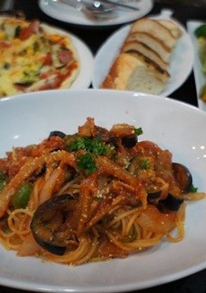 ベーコンとカラフル野菜のトマトスパ☆-レシピのメイン写真