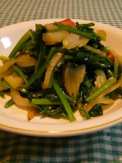 セロリとほうれん草のマヨ炒め-レシピのメイン写真