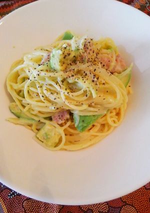 昆布だしでコク旨☆アボカドクリームパスタ-レシピのメイン写真