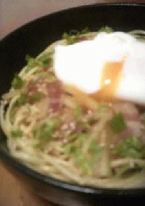 パスタ・セロリ＋ポーチドエッグの和taste-レシピのメイン写真