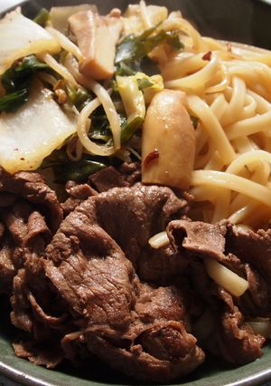 すき焼き風うどん-レシピのメイン写真