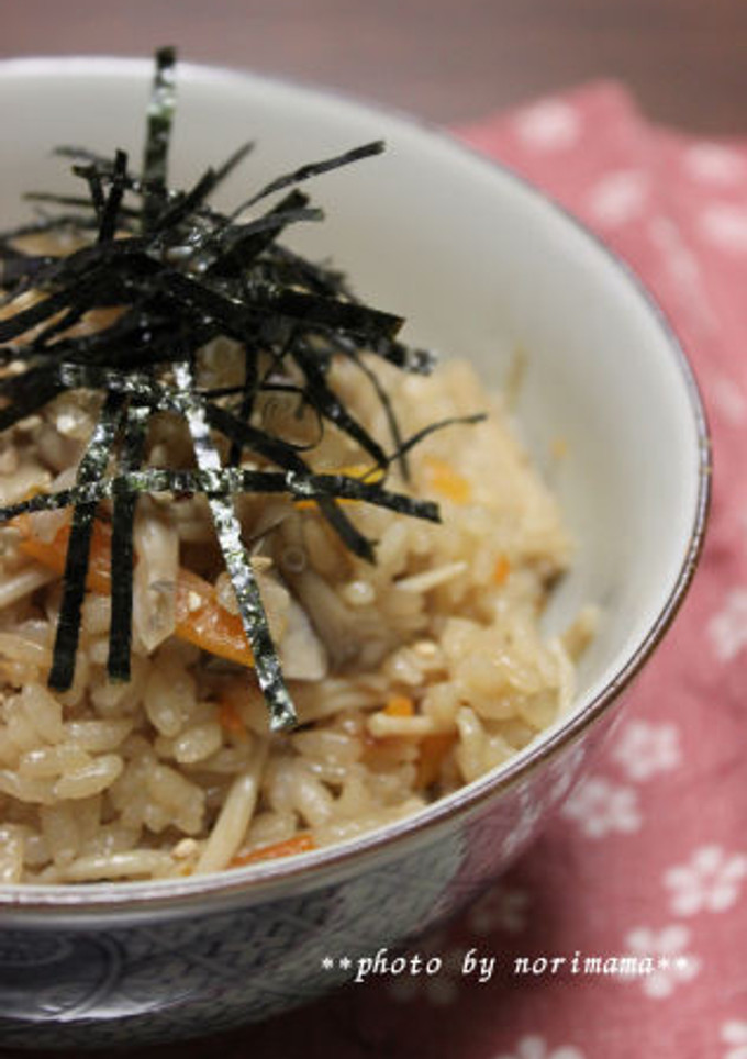 おたまで計量！きのこの炊き込みご飯♪-レシピのメイン写真